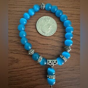 Blue cat eye stretch bracelet